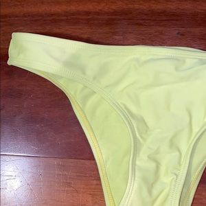 Light yellow bikini bottom